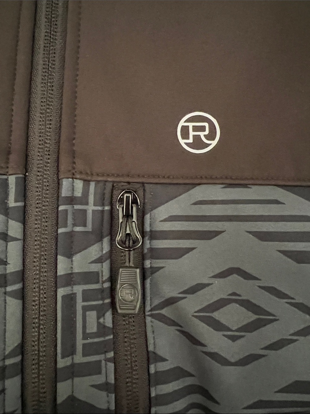 🌟NWT🌟 Roper Mens Black Aztec Softshell Jacket - Picture 4 of 13